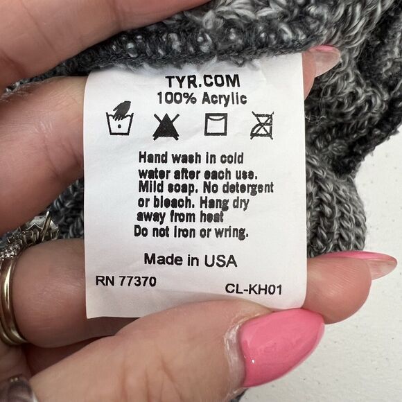 TYR Unisex Cuffed Ribbed Beanie in Gray One Size Challenge USA MTV - Picture 7 of 7